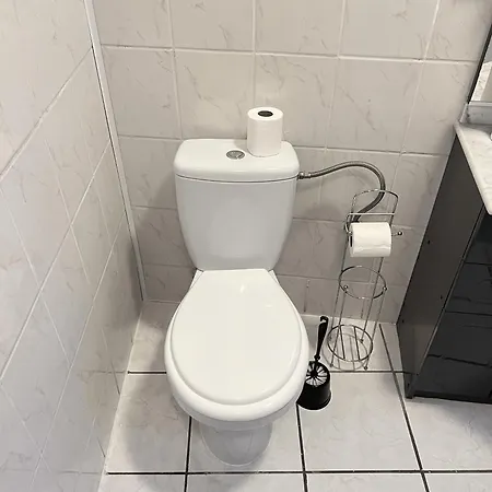 Vanilla Apartment
